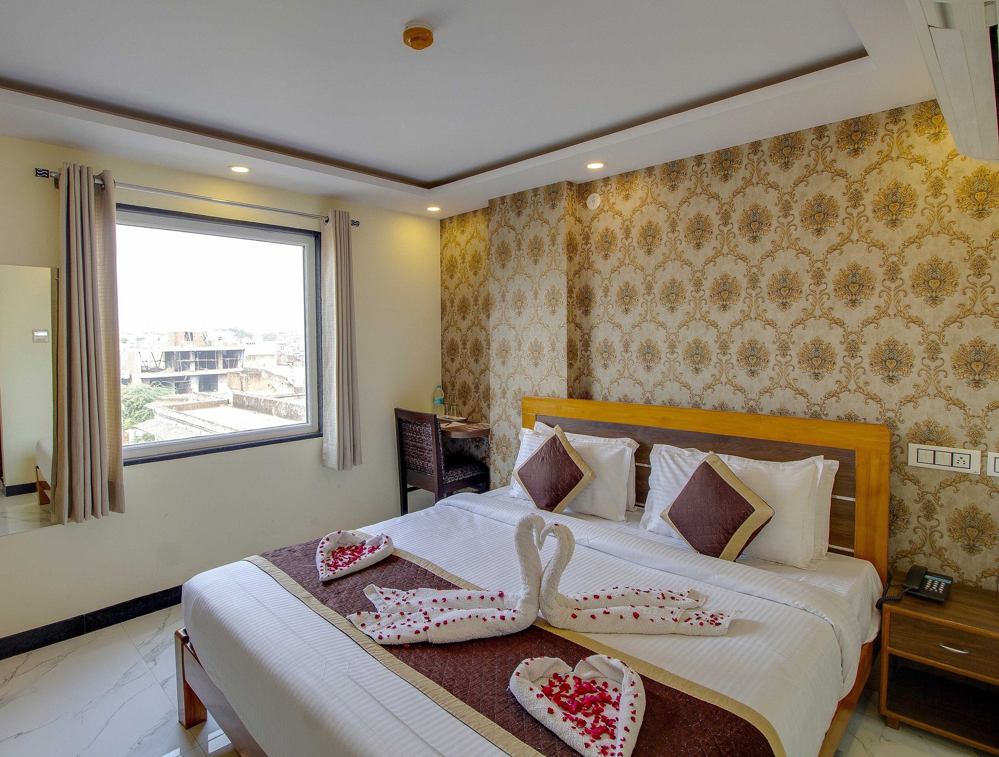 Jasoda Heritage Hotel Near Hawa Mahal Executive Room 5
