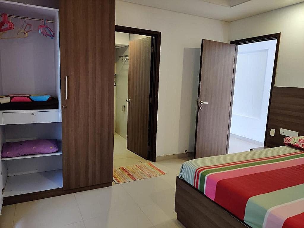 Aarju Luxurious Wave 1BHK Apartment with Pool View  22