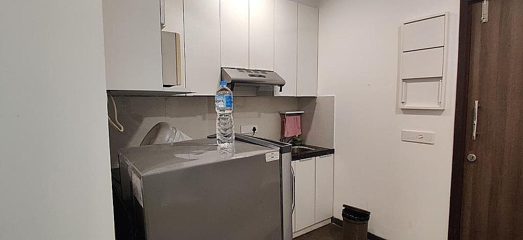 Aarju Luxurious Wave 1BHK Apartment with Pool View  31