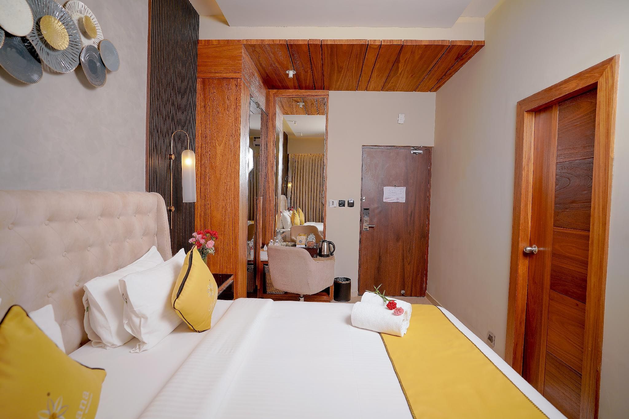 Lazdana Hotel Executive King Room 21