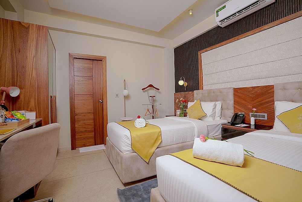 Lazdana Hotel Executive Twin Room 5