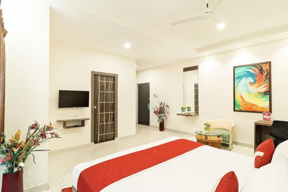 Octave Brookefield Suites Deluxe Room, 1 Queen Bed 48