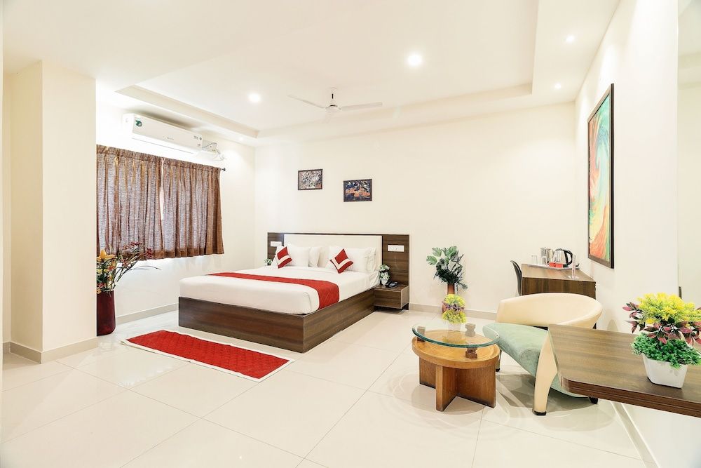 Octave Brookefield Suites Deluxe Room, 1 Queen Bed 49