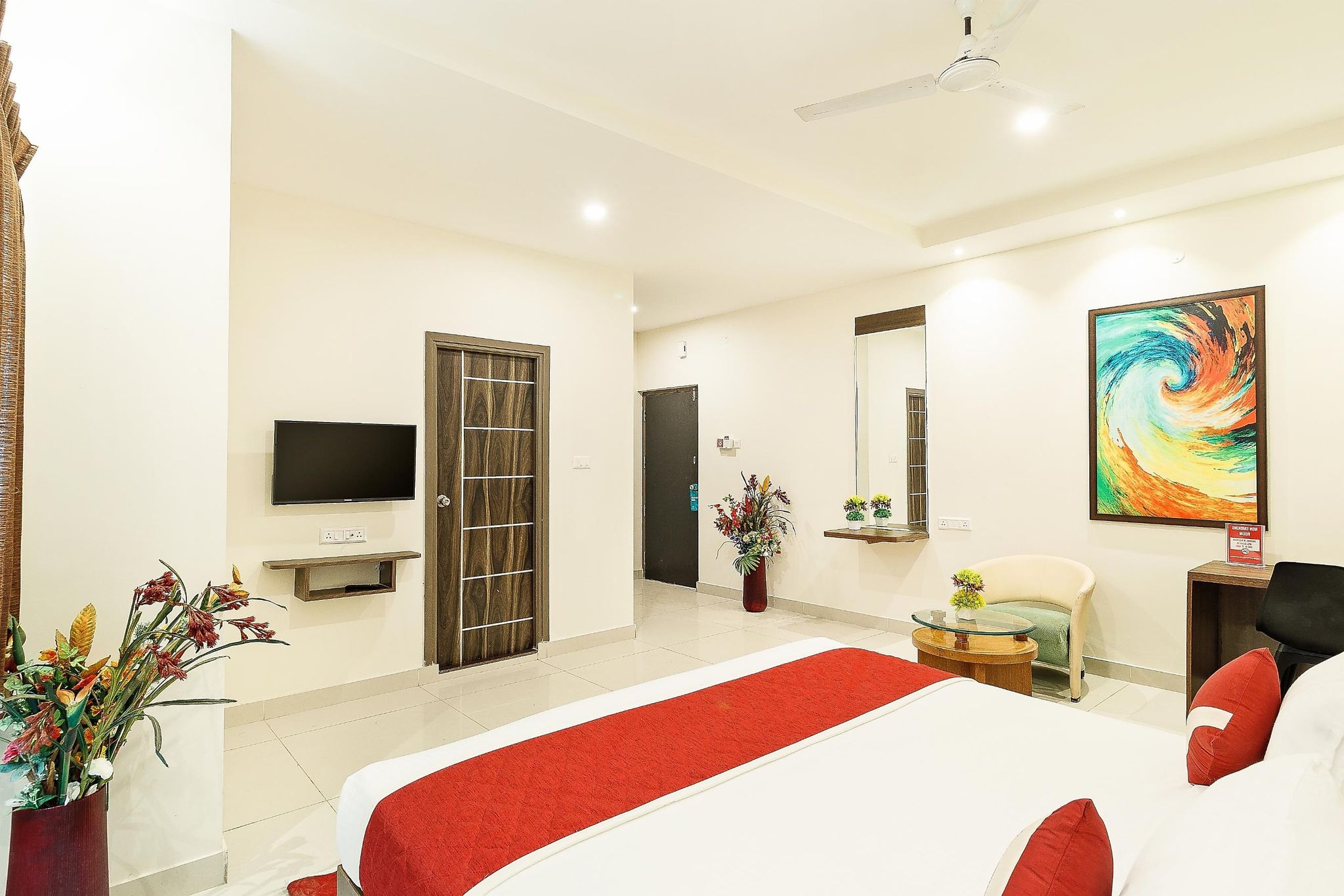 Deluxe Room, 1 Queen Bed