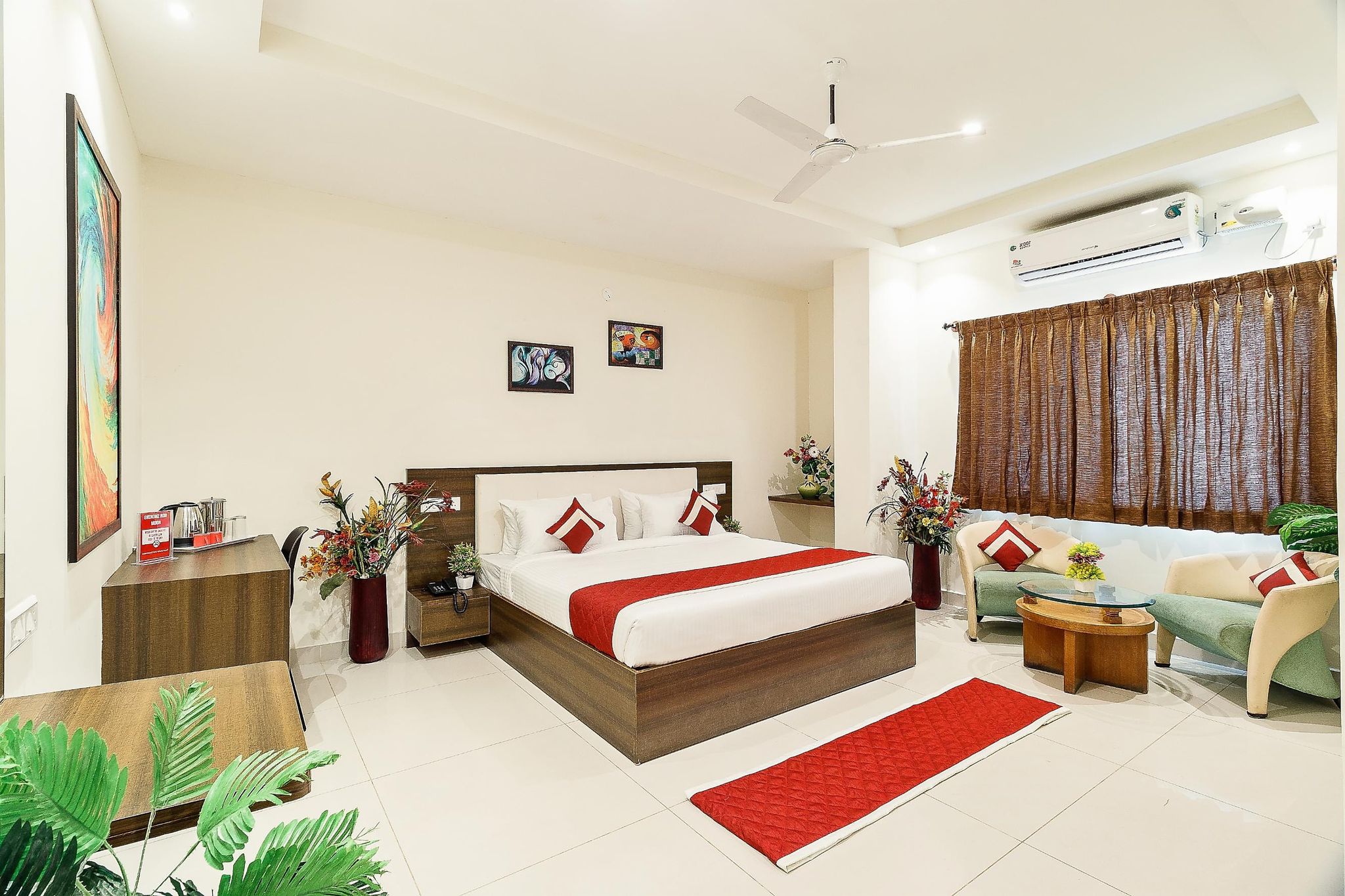 Deluxe Room, 1 Queen Bed