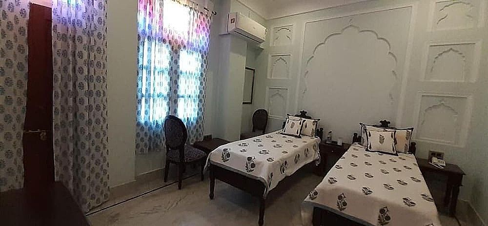 Raj Rajeshwari Haveli Standard Double Room