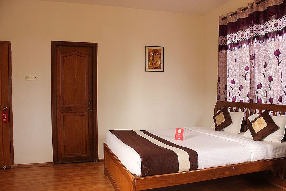 undefined OYO 7330 Bardays Inn 7