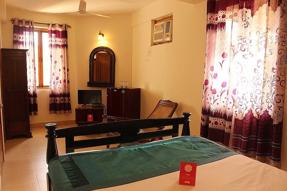 OYO 7330 Bardays Inn Standard Double or Twin Room, 1 Double Bed, Private Bathroom 8