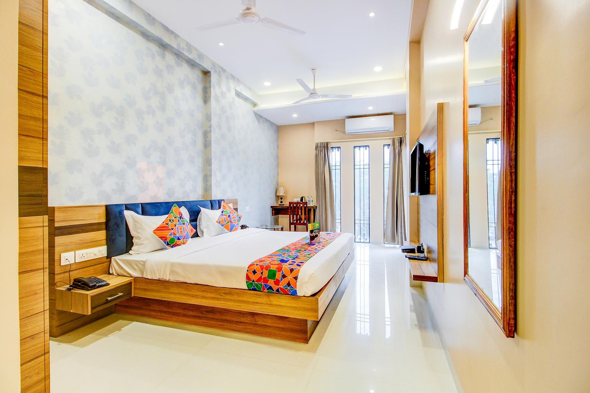 undefined FabHotel 7th Crossing 8