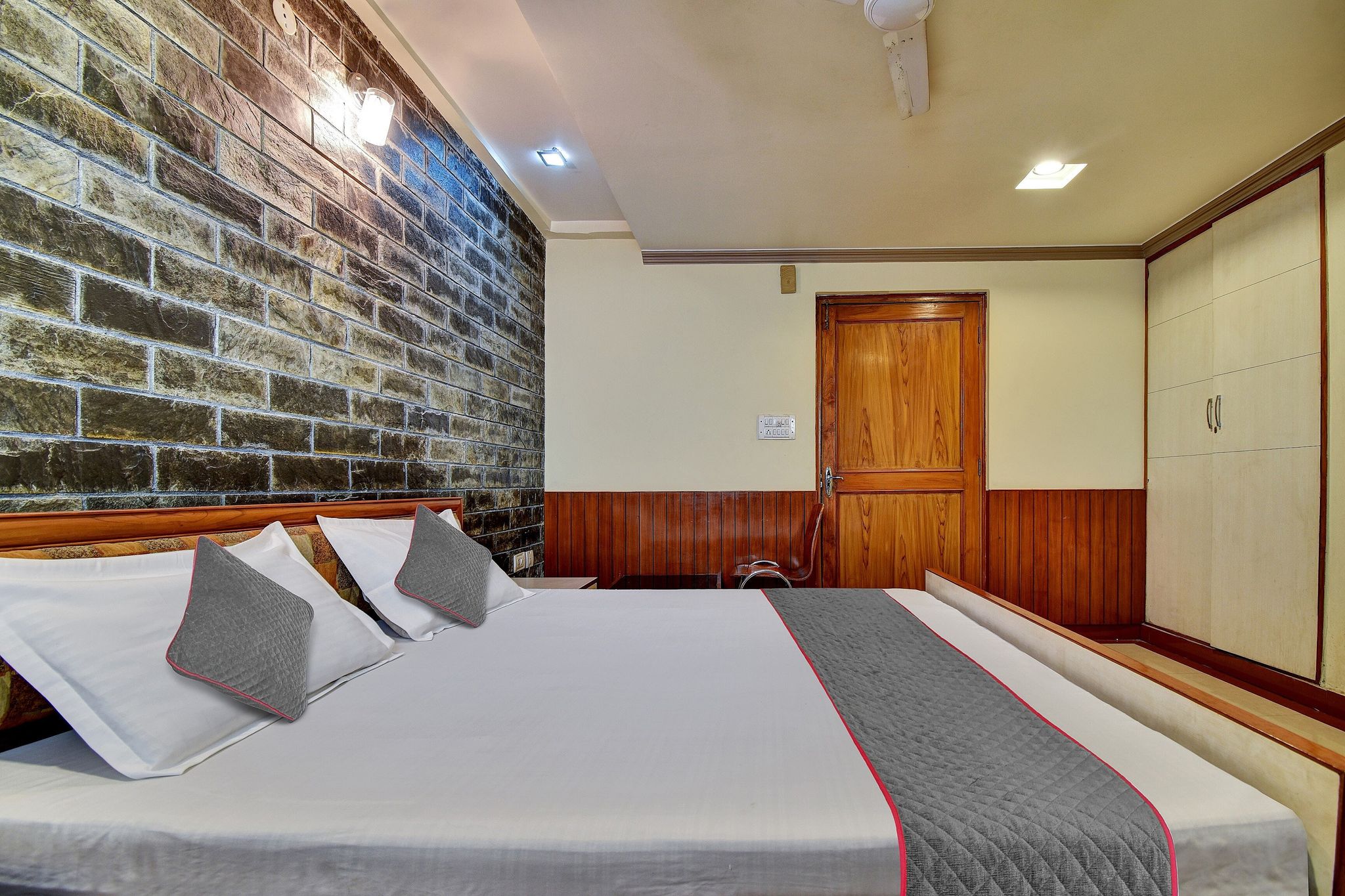 Hotel O Fly View Classic 3