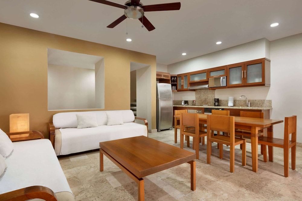 undefined Acanto Playa del Carmen, Trademark Collection by Wyndham 3