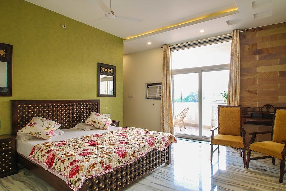 All Seasons Homestay Super Deluxe Double Room 26