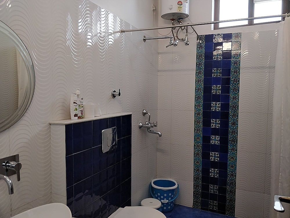 All Seasons Homestay Super Deluxe Double Room 44