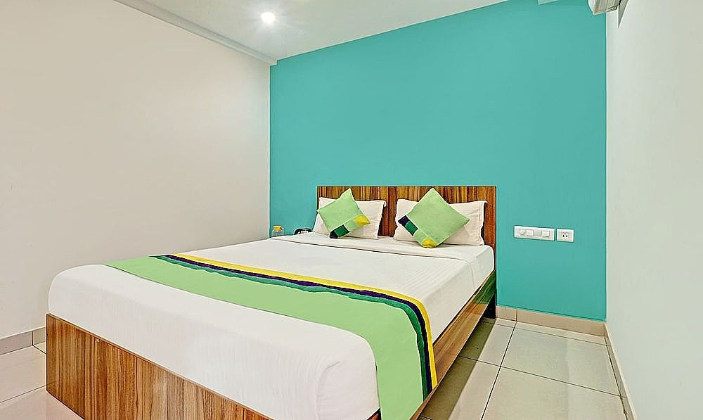 Treebo Sai Suites Inn Nagavara Standard Double Room 16