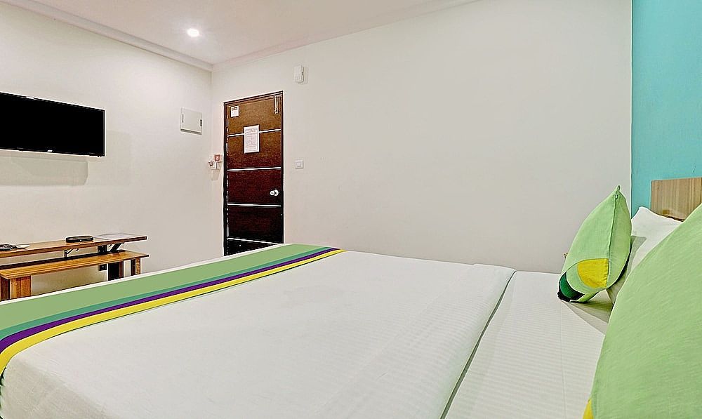 Treebo Sai Suites Inn Nagavara Standard Double Room 12