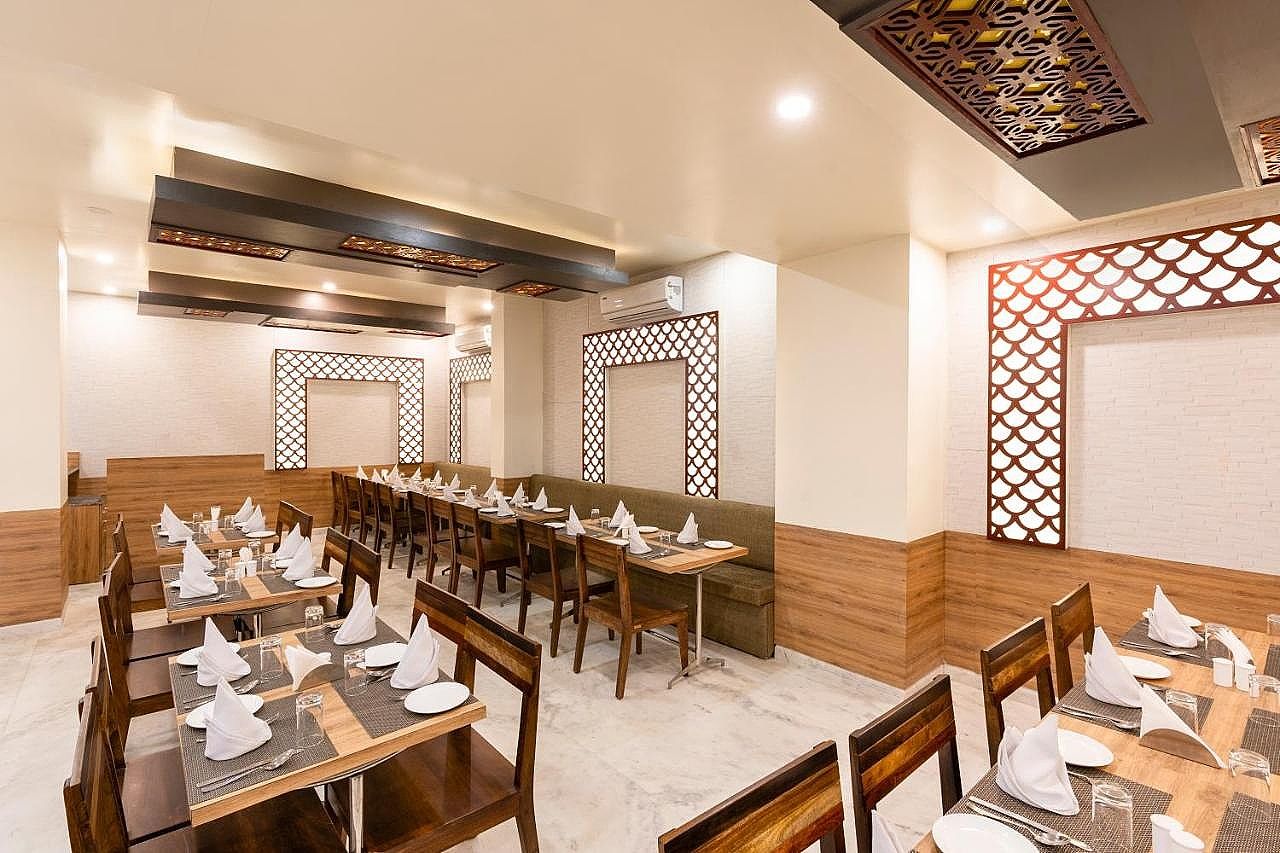 Food & Dining
