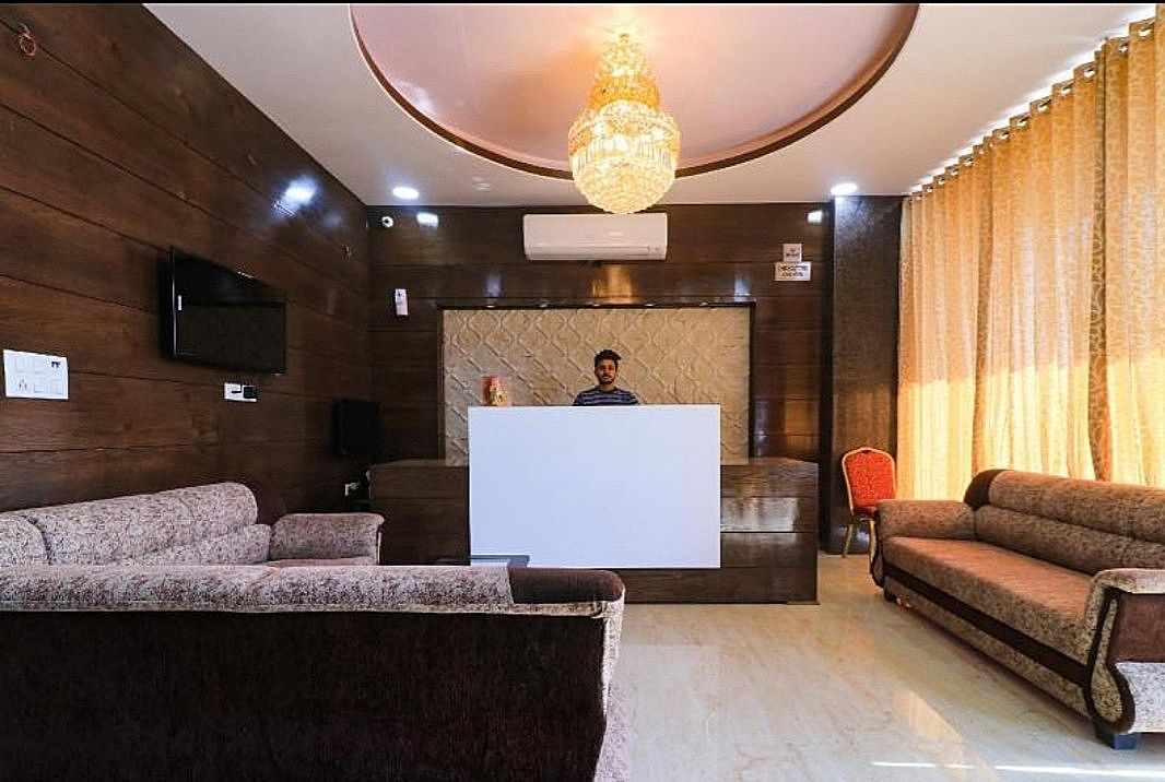 undefined Hotel Aryan Vilas 10