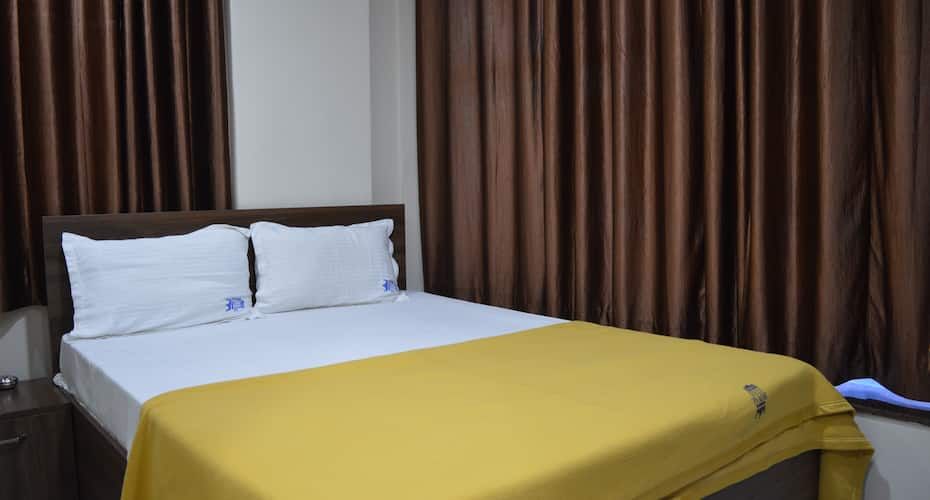 undefined Royal Star Hotel 8