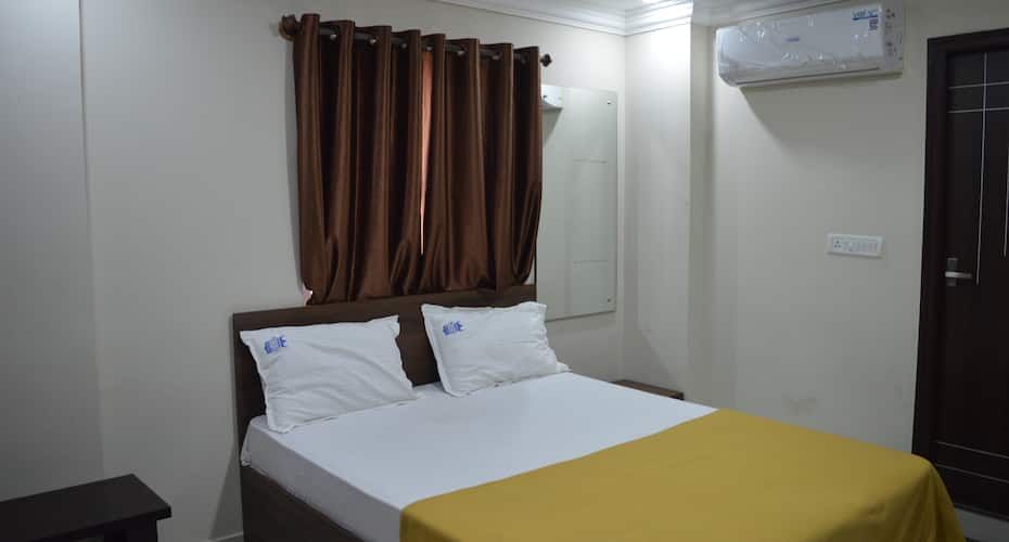 undefined Royal Star Hotel 7