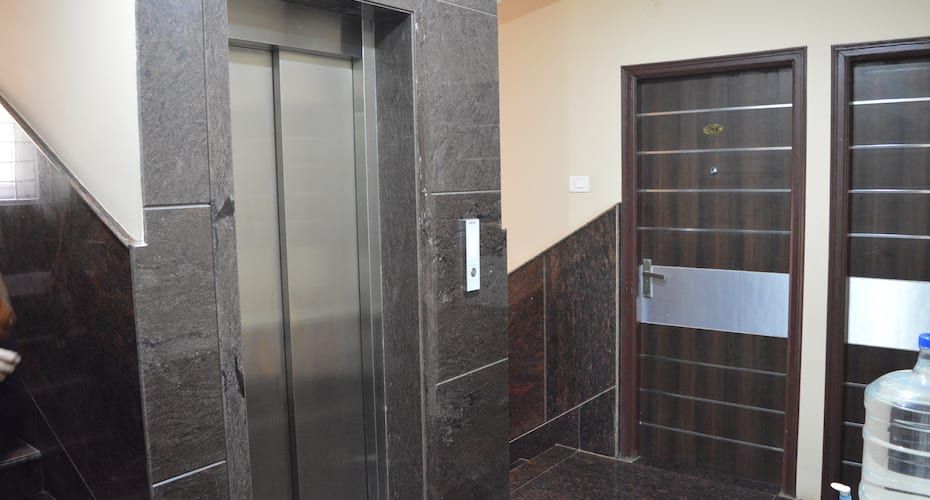 undefined Royal Star Hotel 10