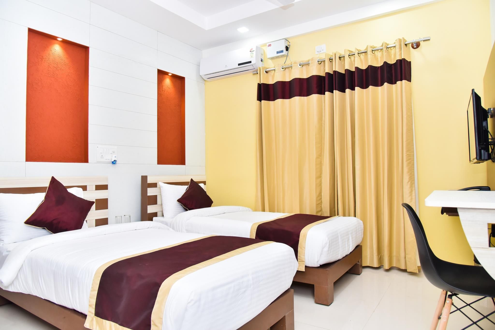 2100023_17102116410058178312