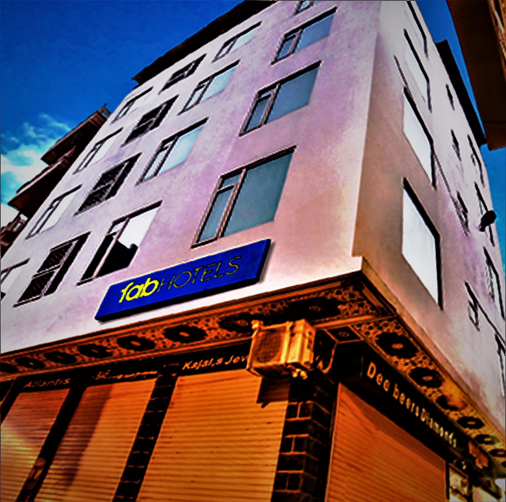 undefined FabHotel The Lodge 9