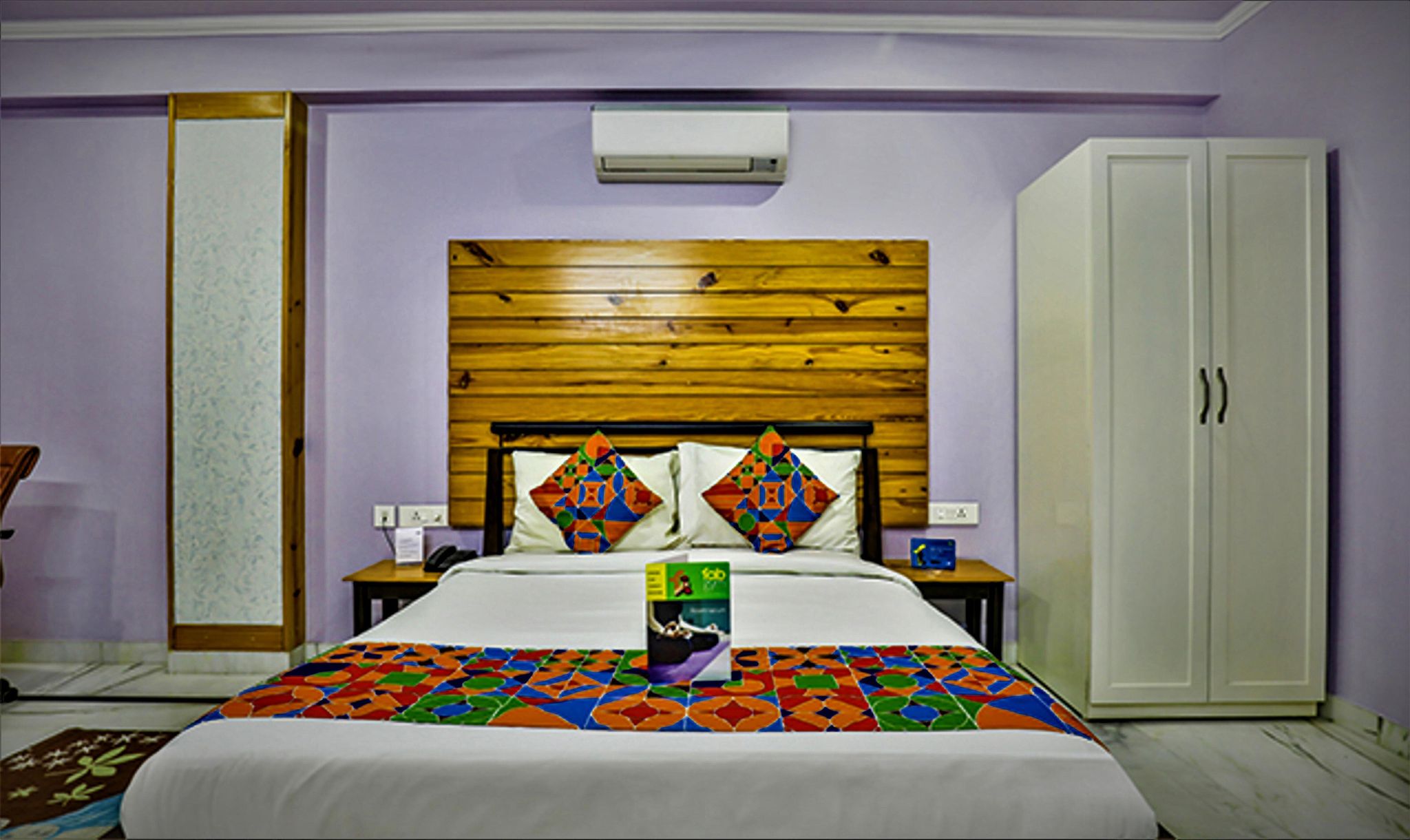 FabHotel The Lodge Deluxe Room 8