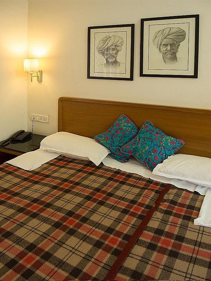 Atithi Guest House Standard Double Room 11