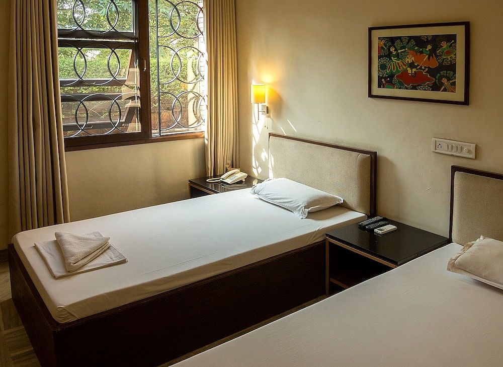 Atithi Guest House Standard Double Room 7