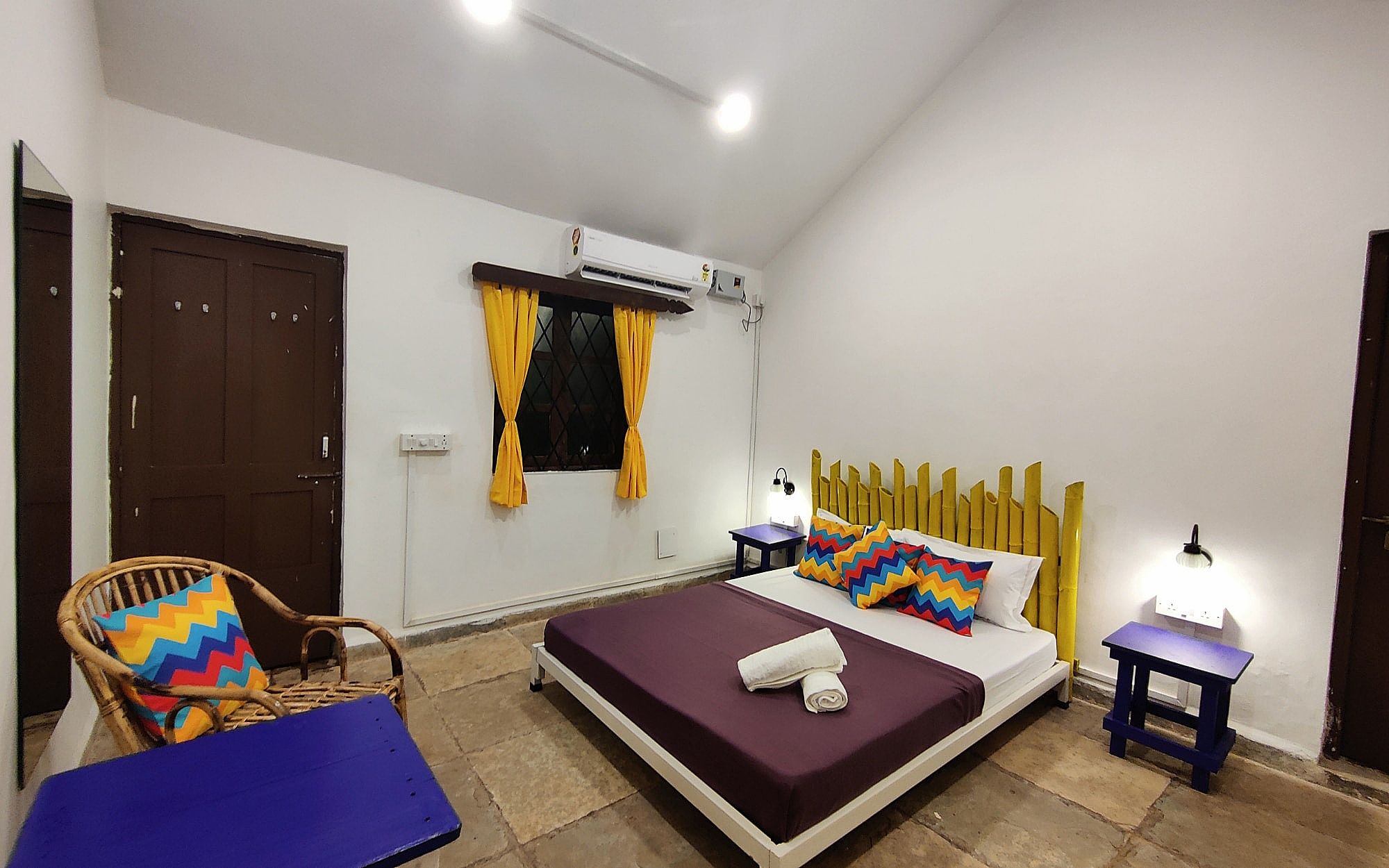 goSTOPS Lite Goa, Calangute Deluxe Private A/C Room with Ensuite Bathroom 4