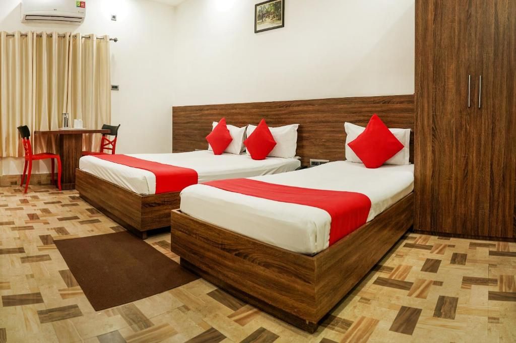 Hotel Heritage Deluxe Room 9