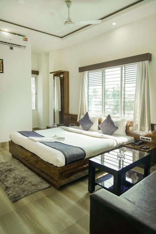 Hotel Heritage Super Deluxe Room 7