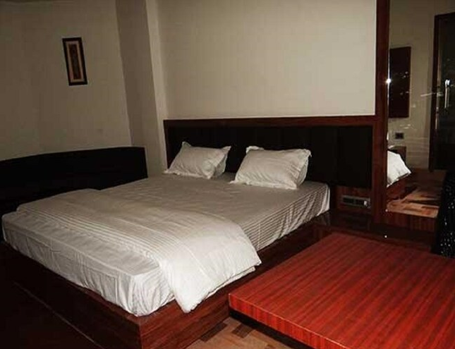 Hotel Heritage Super Deluxe Room 2