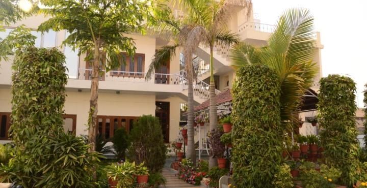 undefined HOTEL SUKHVILAS 8