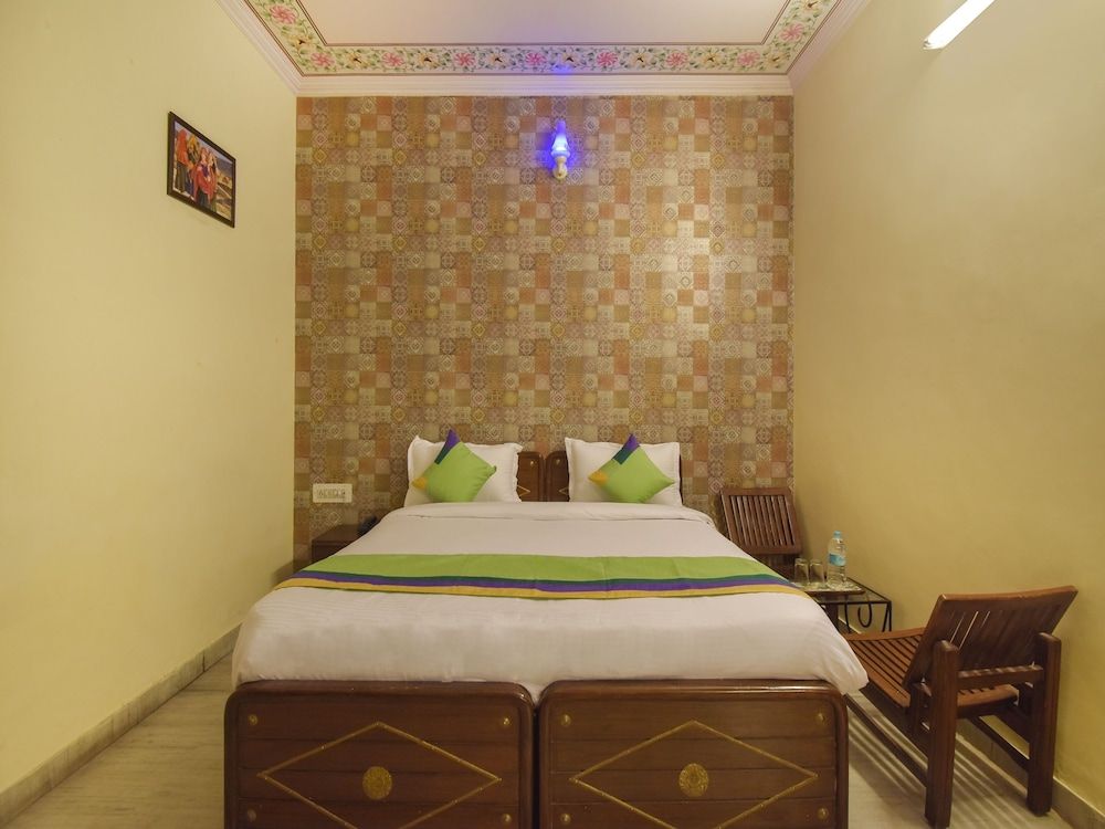 Treebo Trend Hotel Sandhya Shree Standard Room 7