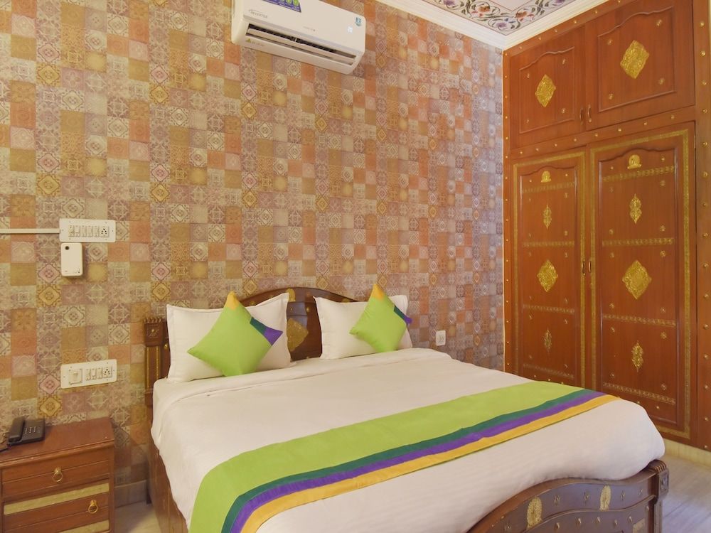 Treebo Trend Hotel Sandhya Shree Standard Room 3
