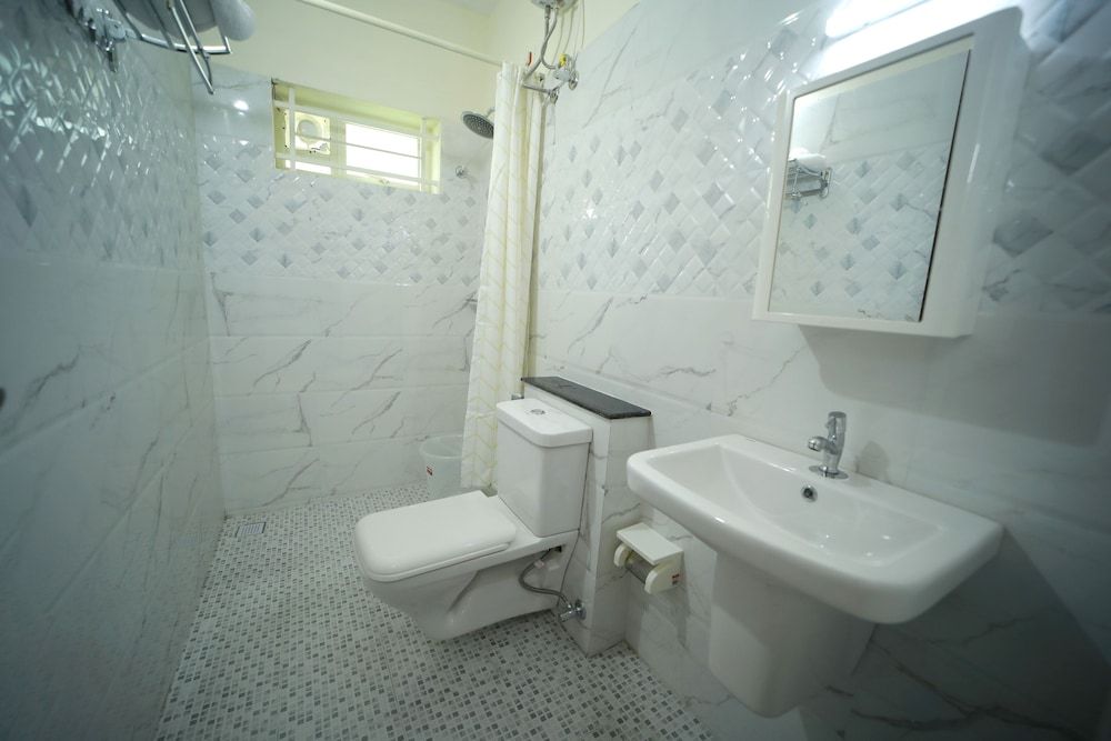 Luxury 3-bed Serviced Apartment in Trivandrum Apartment, Multiple Beds 23