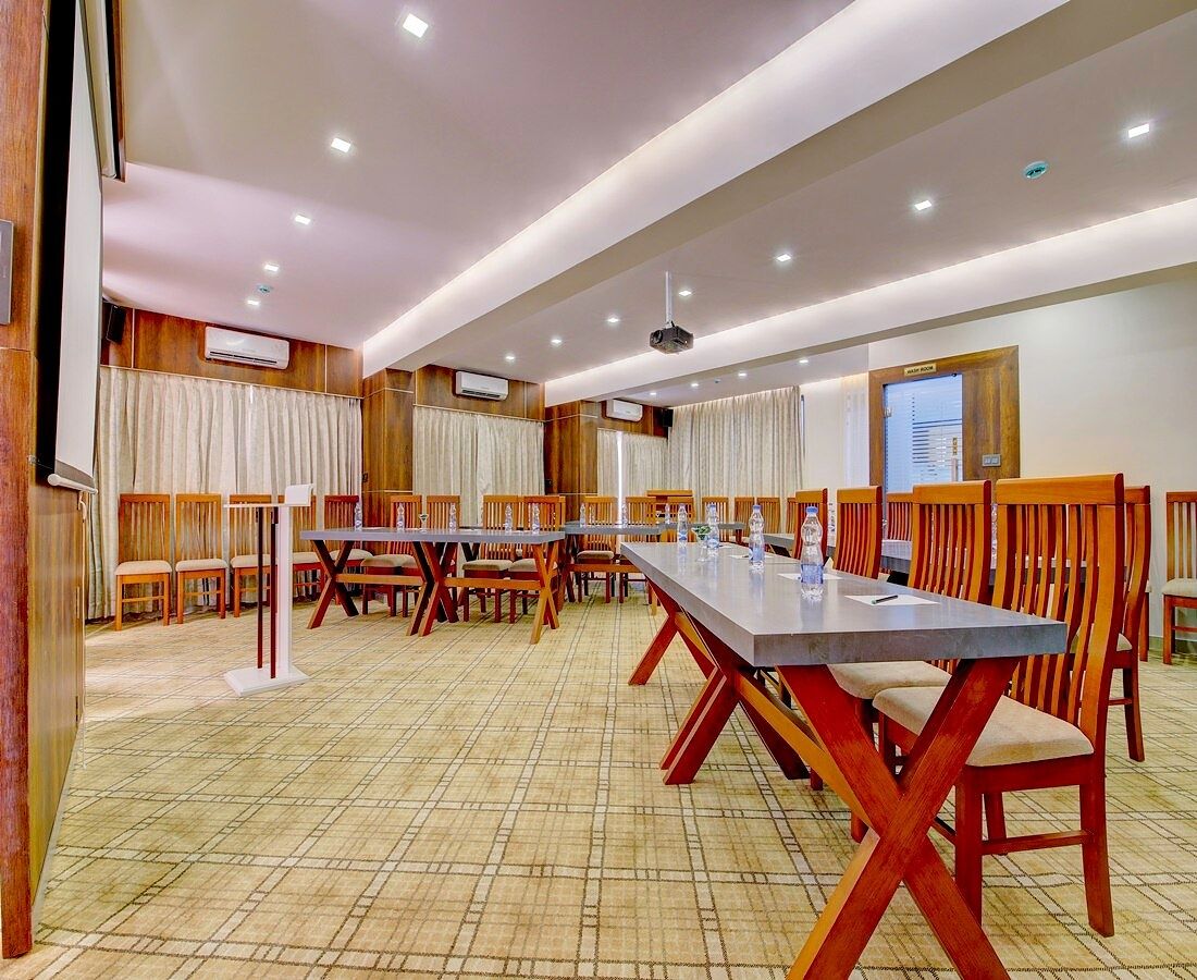 Food & Dining