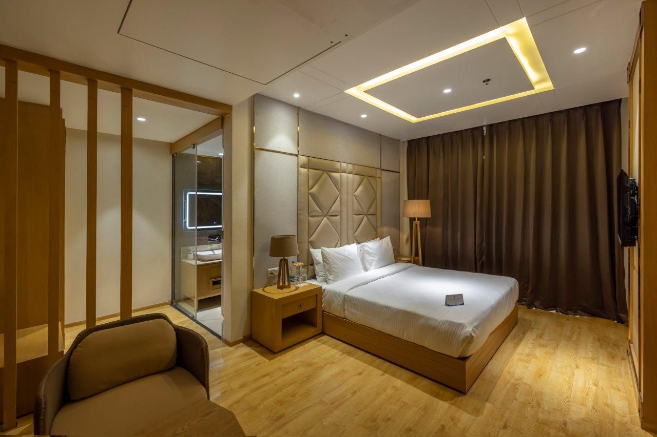 Sarovar Portico Morbi Premium Room, Multiple Beds 2