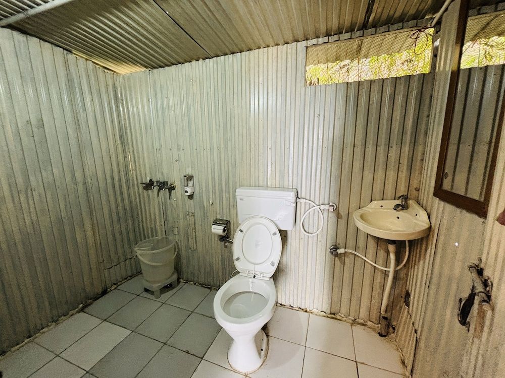 Room On The Roof By Himalayan Eco Lodges Deluxe Tent 4