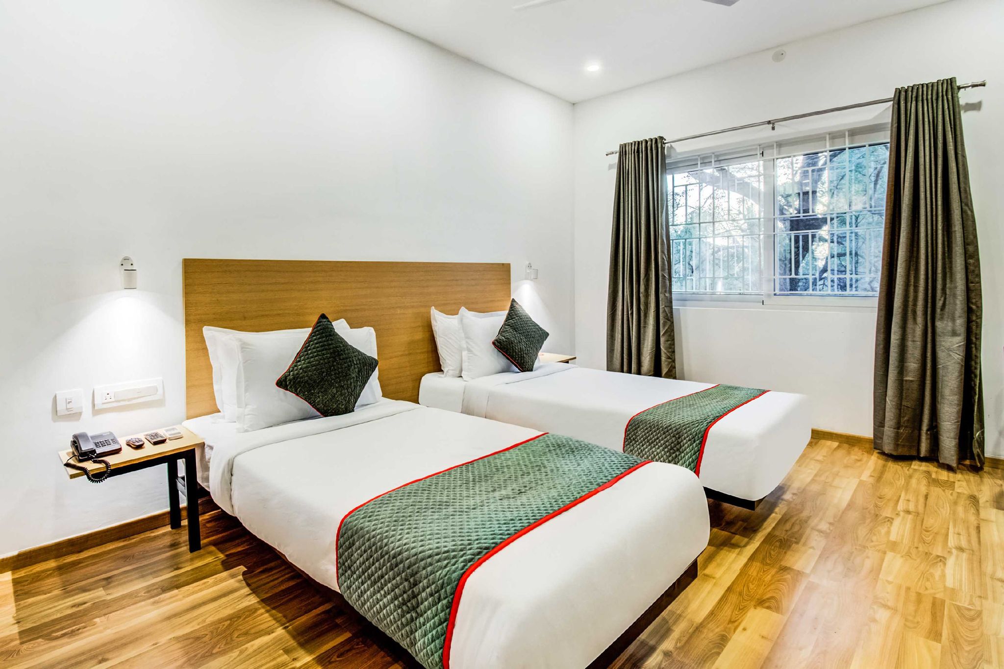 Super Townhouse RR Nagar Classic Room 5