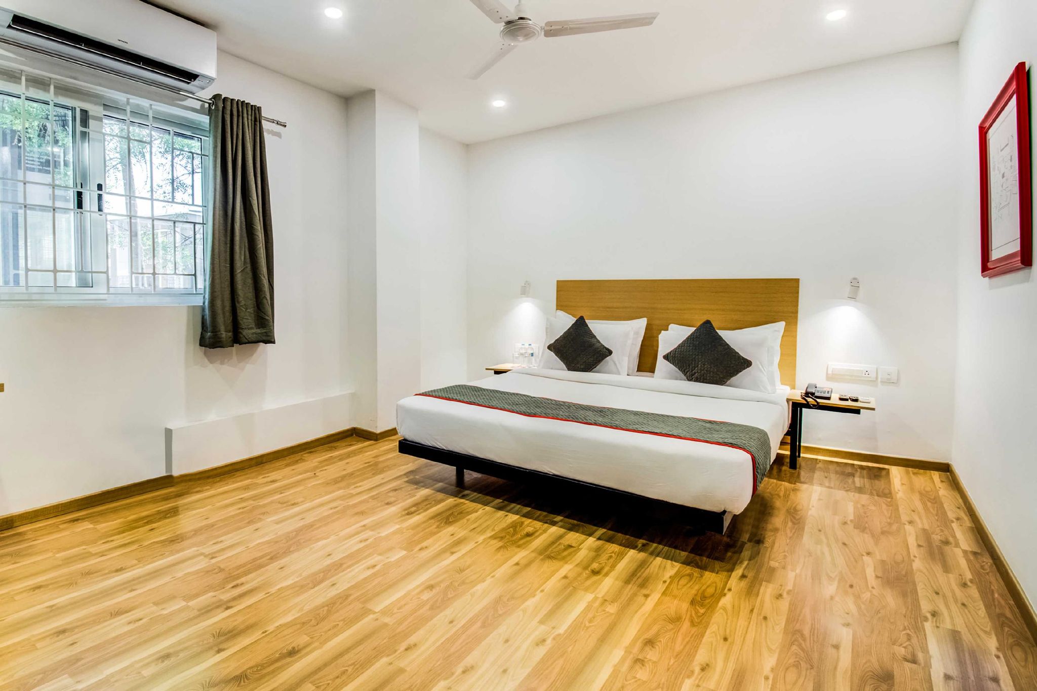 Super Townhouse RR Nagar Classic Room 6