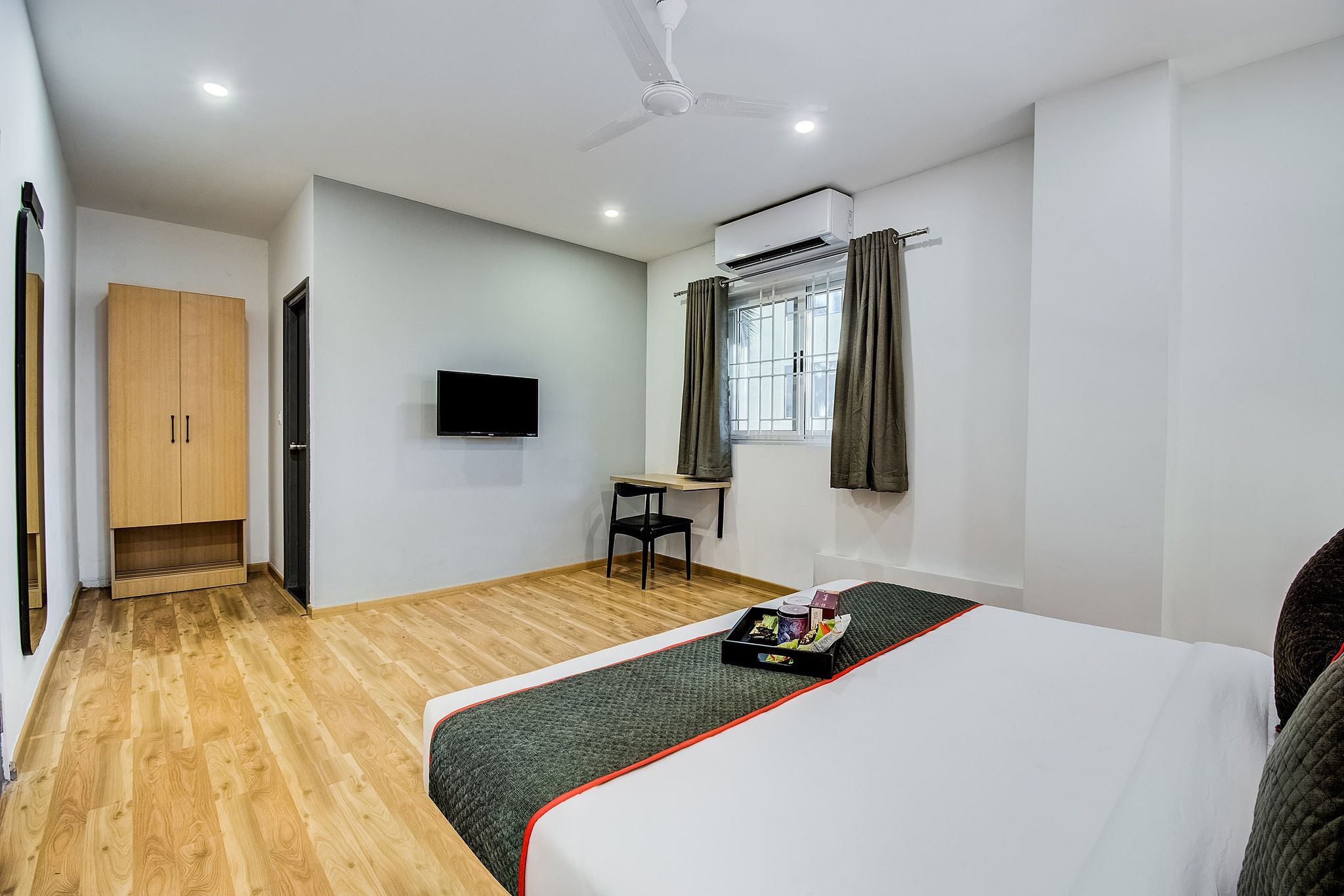 Super Townhouse RR Nagar Classic Room 9