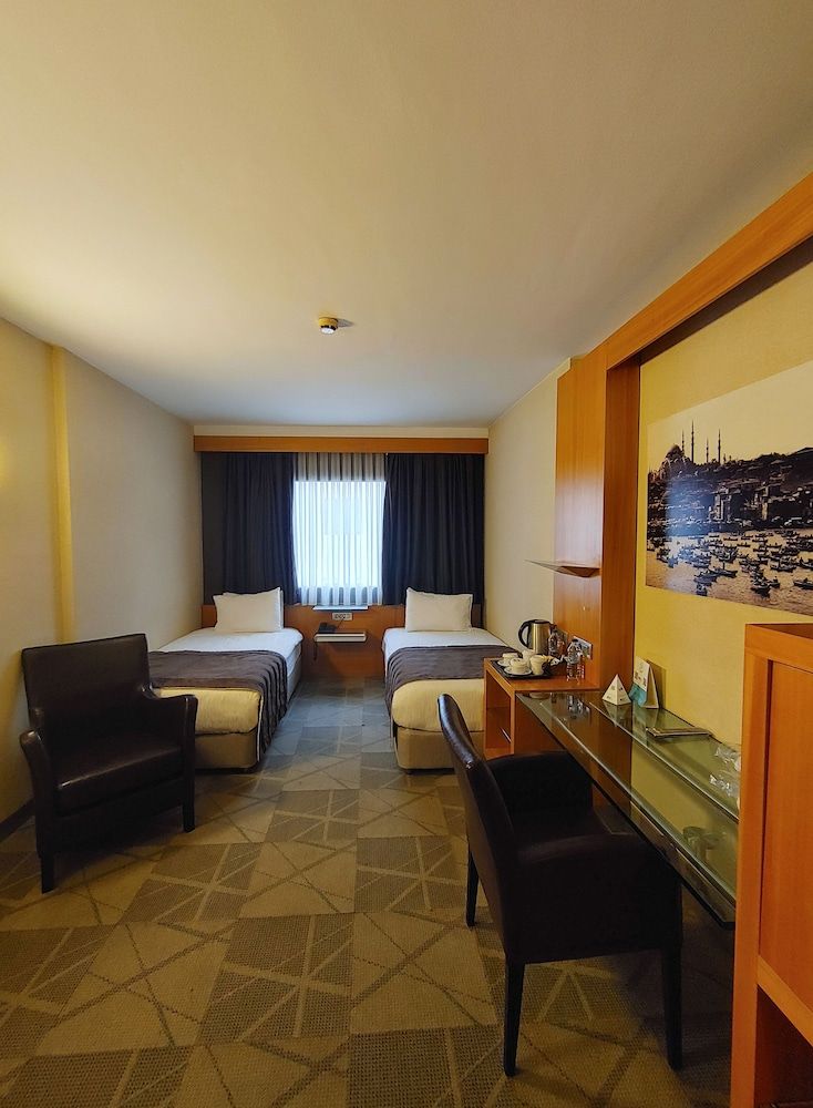 Point Hotel Taksim Standard Double or Twin Room 3