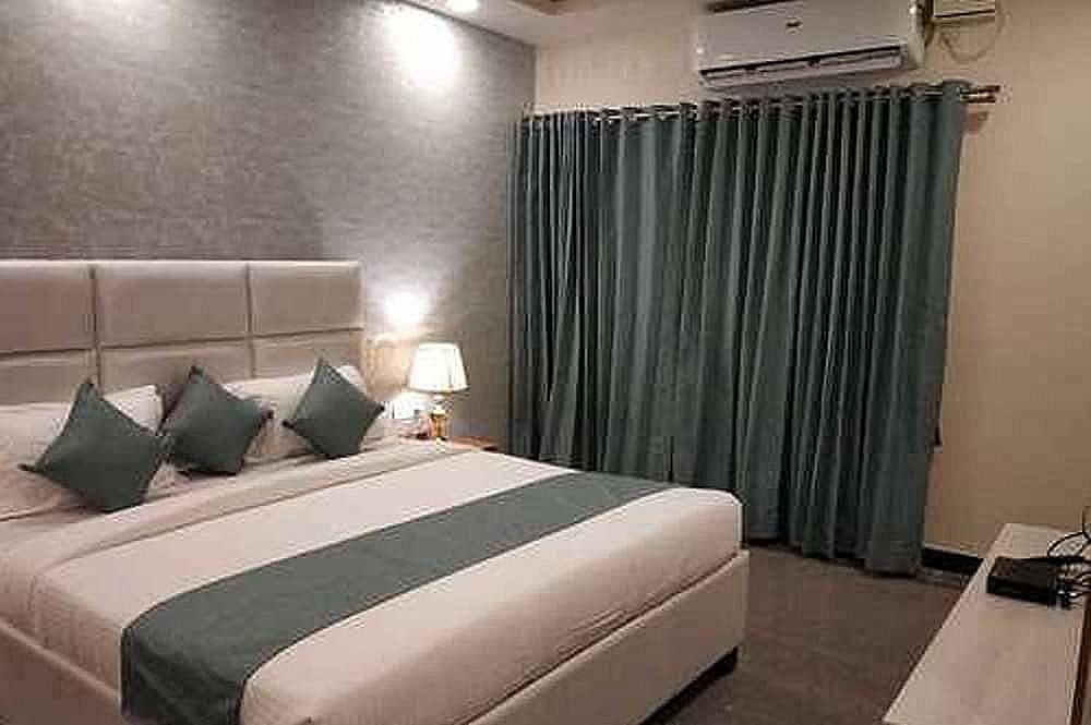 undefined Cosmo Gloria 6