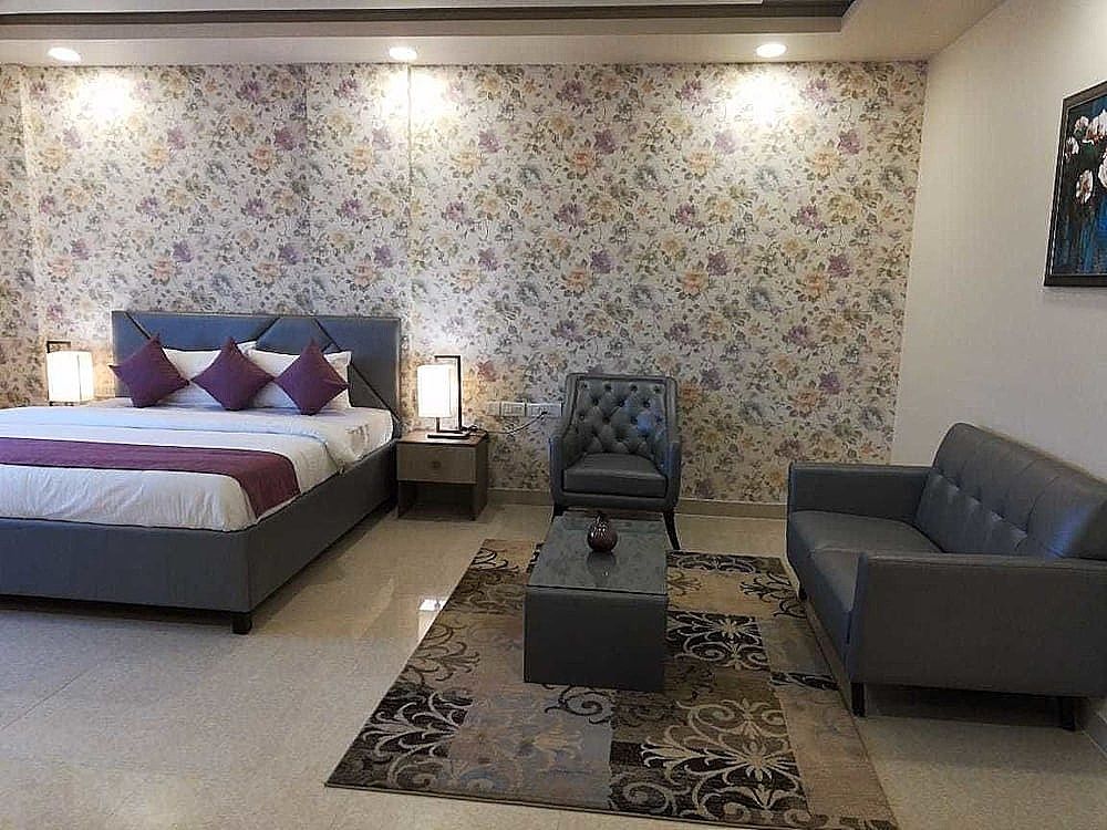 undefined Cosmo Gloria 9