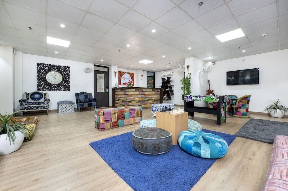 undefined House of Backpackers 2
