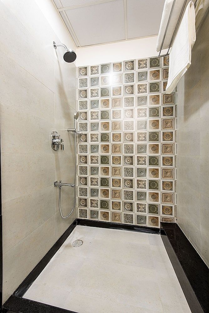 House of Backpackers Deluxe Double Room, 1 Double Bed, Non Smoking, Private Bathroom 6