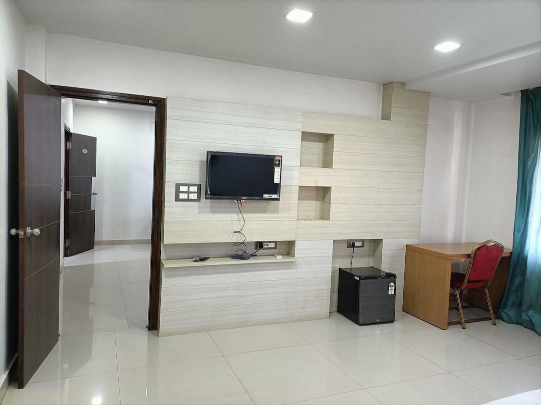 0186adb751049283c98db84d704f42e1