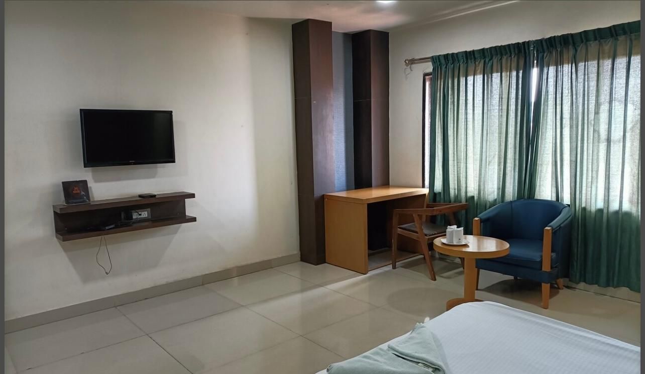 Deluxe Superior Suite